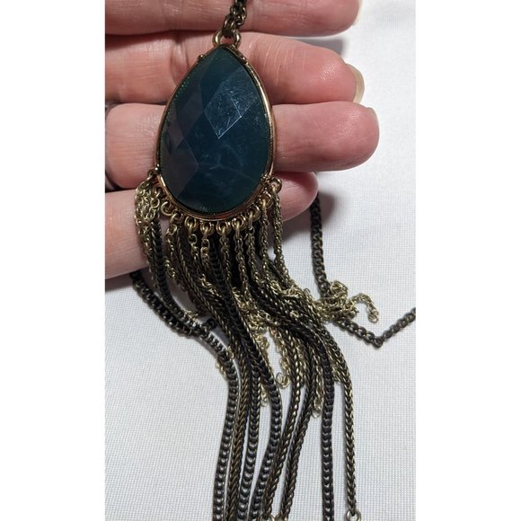 Ann Taylor Loft Bohemian Teardrop Tassel Necklace - Picture 5 of 6